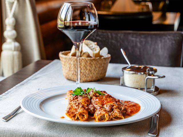 Restaurant-Brasserie Mess Café Sàrl 